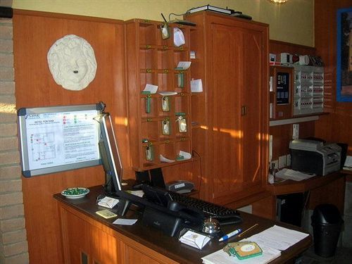 Hotel Fontana Rubiera Ngoại thất bức ảnh